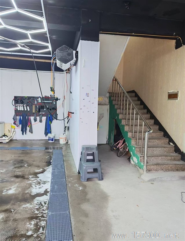 净驰洗车店出兑