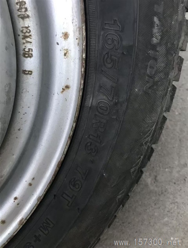 四条雪地胎带俩铁圈