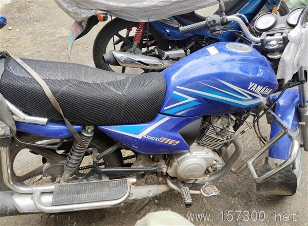 卖摩托车