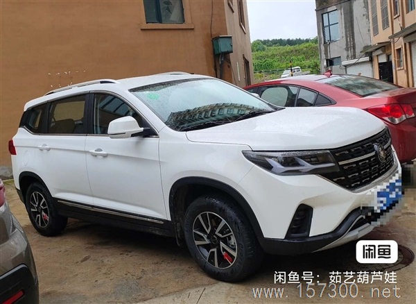 一手2022款suv