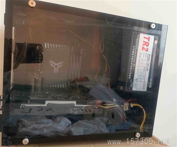 出售自用电脑机箱