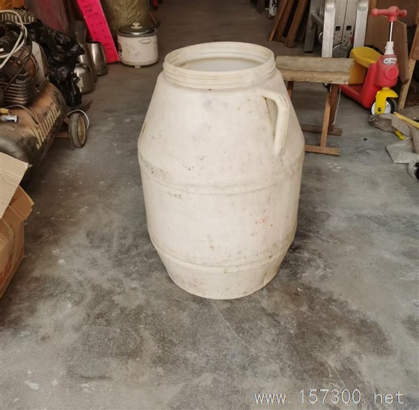 大白桶